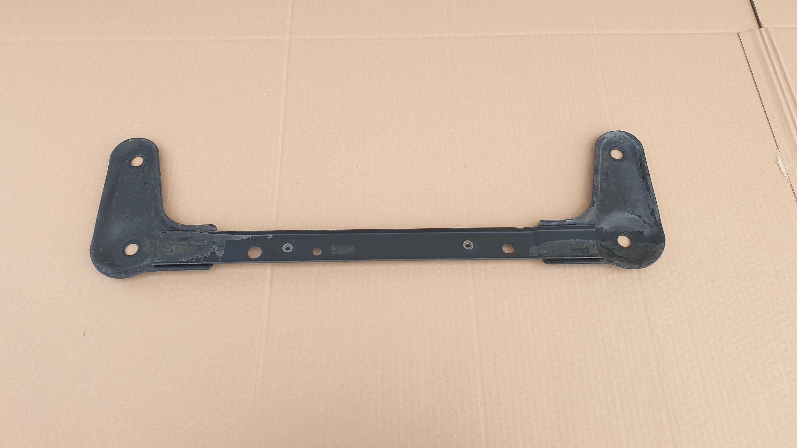Clio IV 4 belka wspornik pod sanek wózka  1.5 0.9 1.2