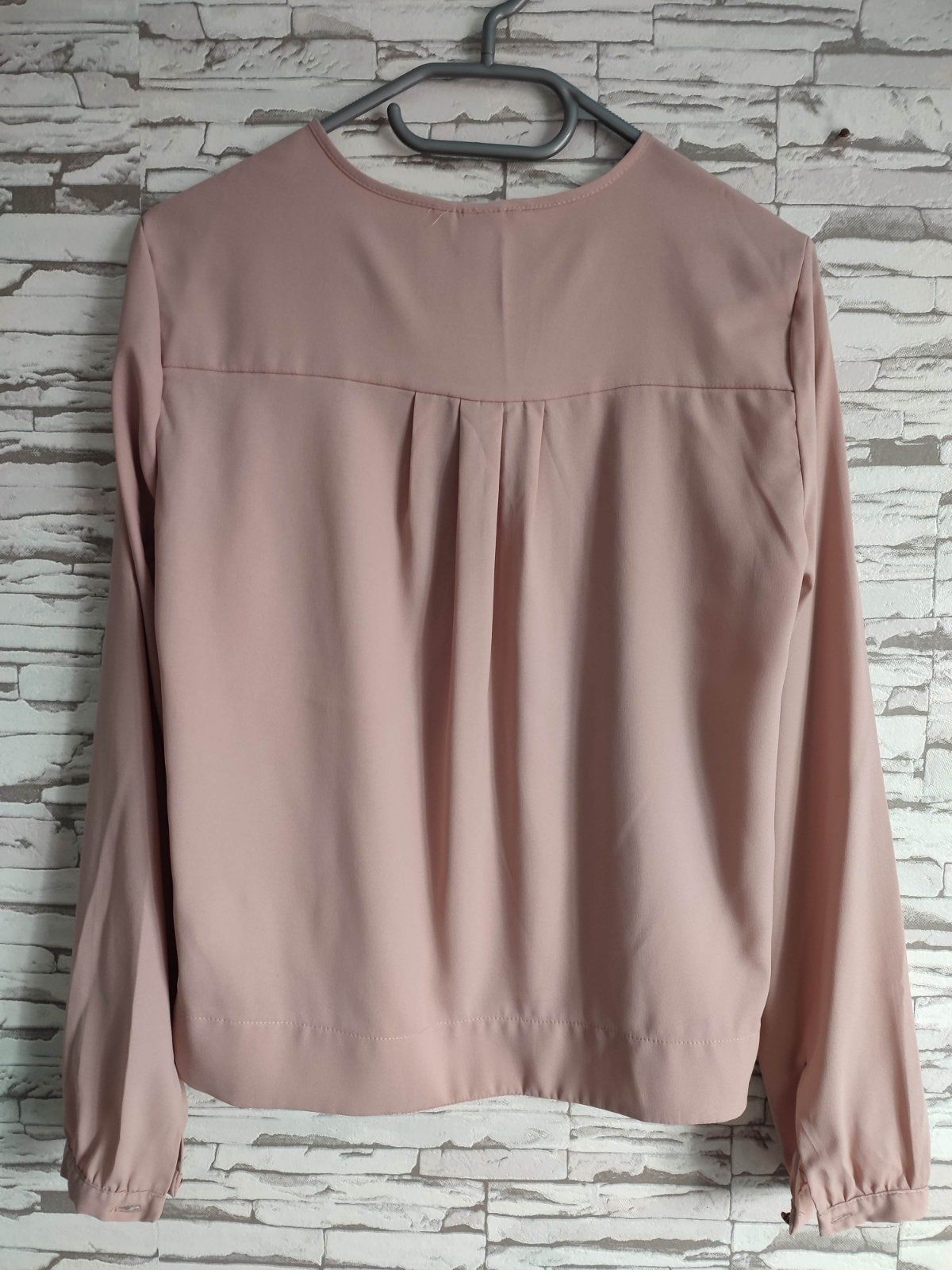 Блузка блуза жіноча пудрового кольору пудра