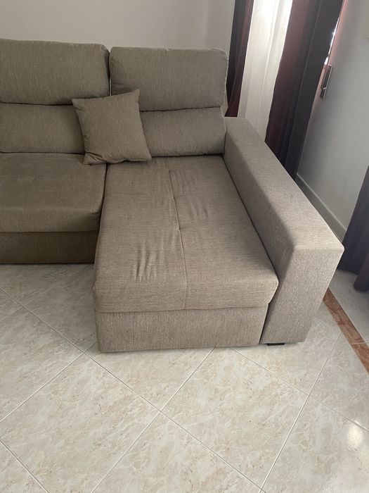 Sofá de 3 lugares com Chaise Long Reversível e Recosto Inclinável Bege