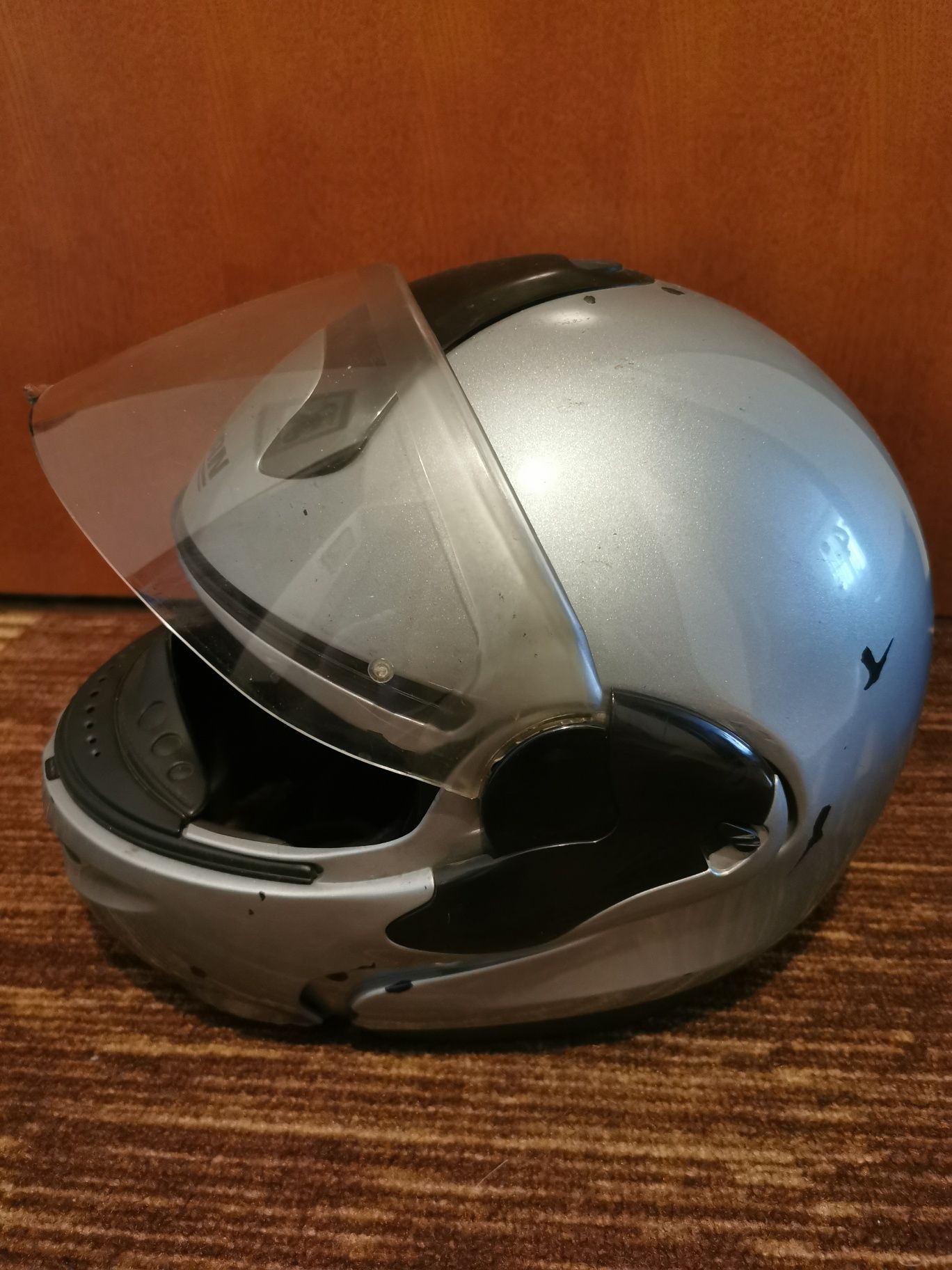 Kask motocyklowy szczękowy NOLAN