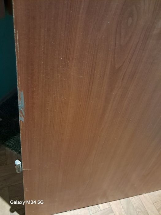 Drzwi wewnętrzne z klamką i zamkiem używane – tanio