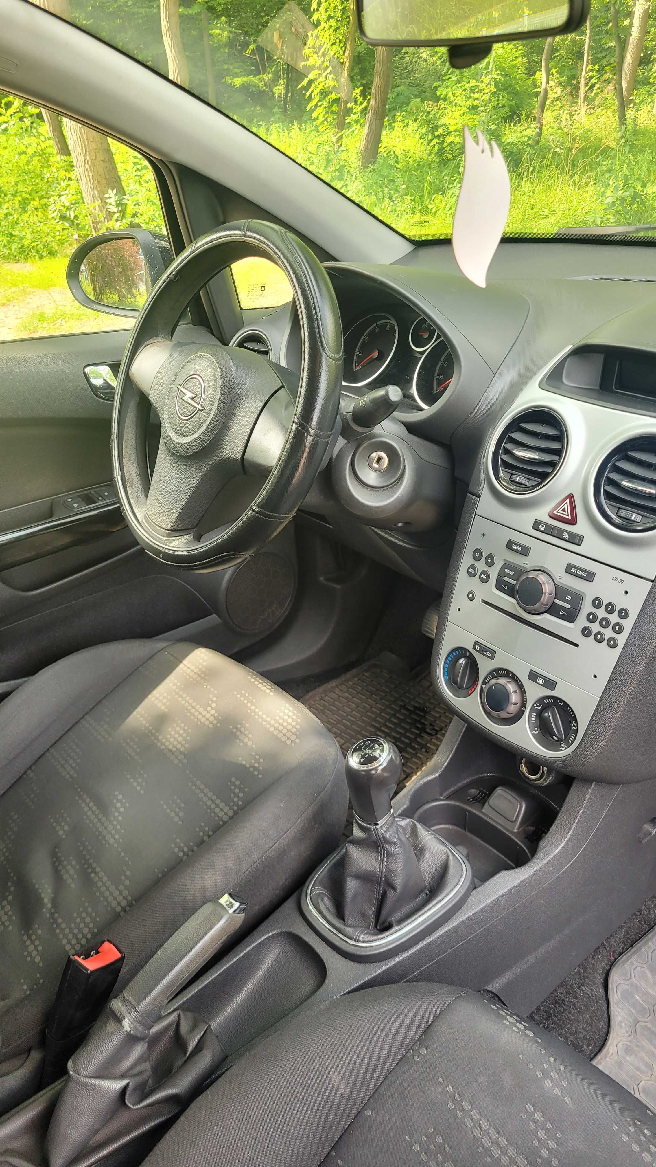 Opel Corsa D 1.2 benzyna+LPG z polskiego salonu