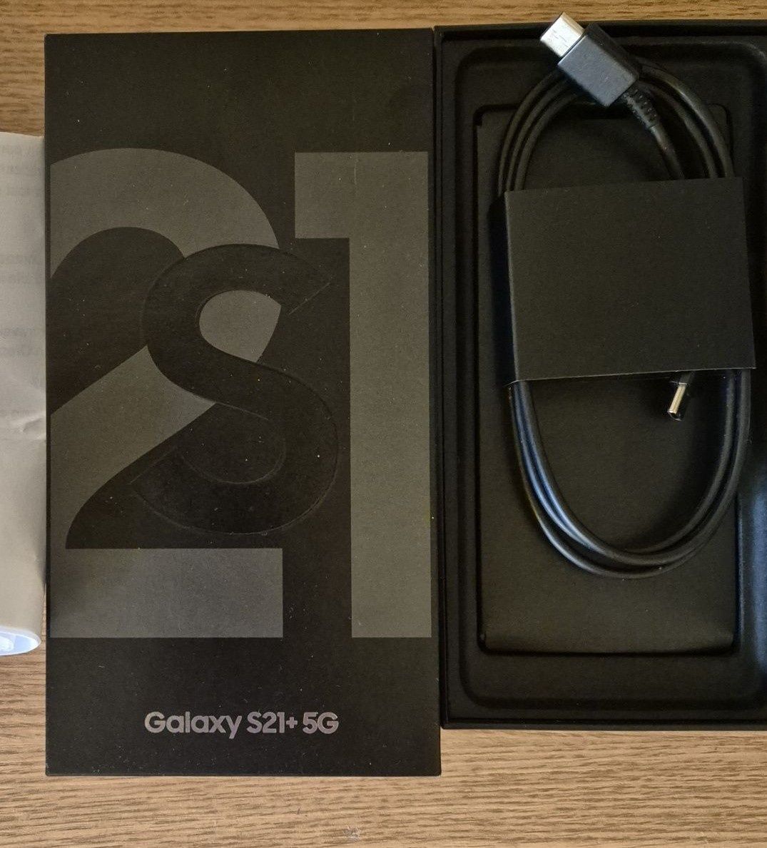 Samsung S21 Plus 12/128Гб, 6.7", dragon 888, 1 сім + еСім.