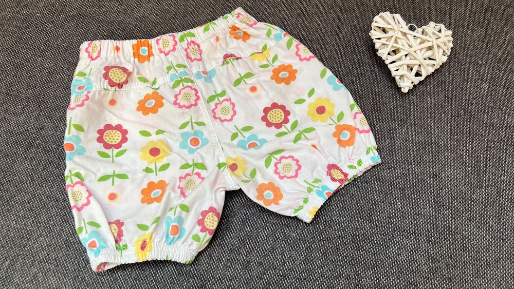 Letnie spodenki 62-68