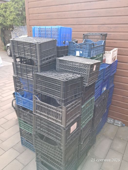Skrzynki plastikowe