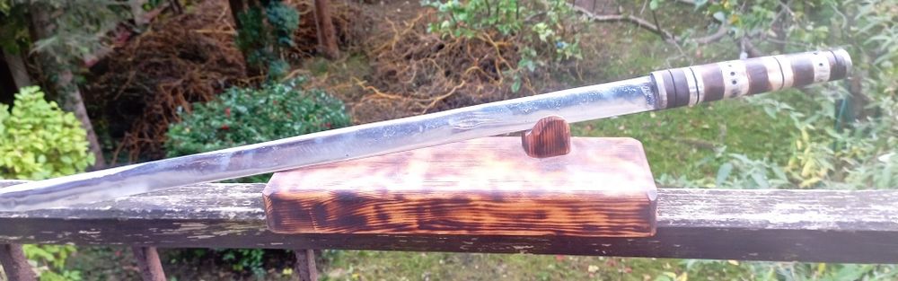 Potężny miecz langseax długi nóż bojowy Wikingów do walki tępy hartowa