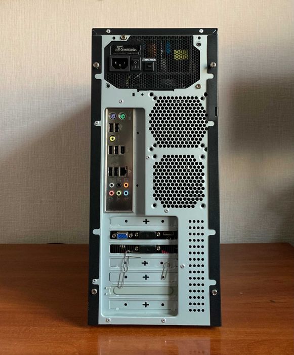 Системний блок Delux + Монітор Asus 19" для навчання та офісної роботи