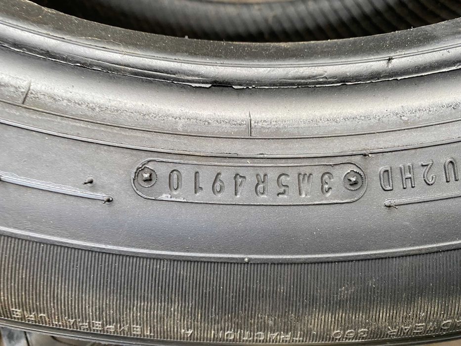 Komplet opon Dunlop 225/60 R18