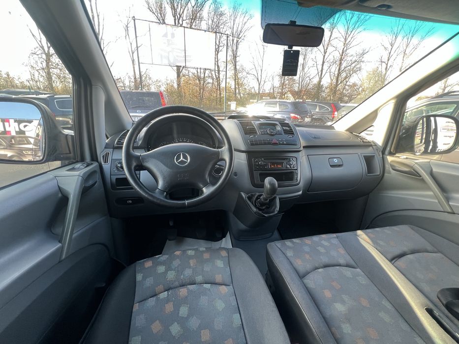 Машина в гарному стані готова до рейсу