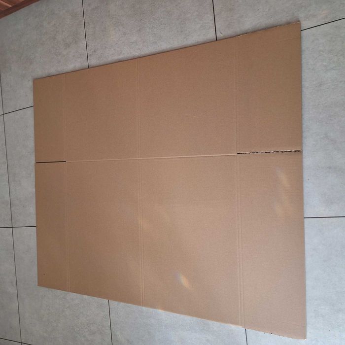 Pudło Kartonowe  wym. wew.
600x400x800 mm tektura 5w szara.