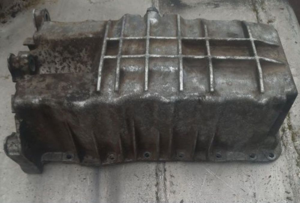 Піддон масляний .