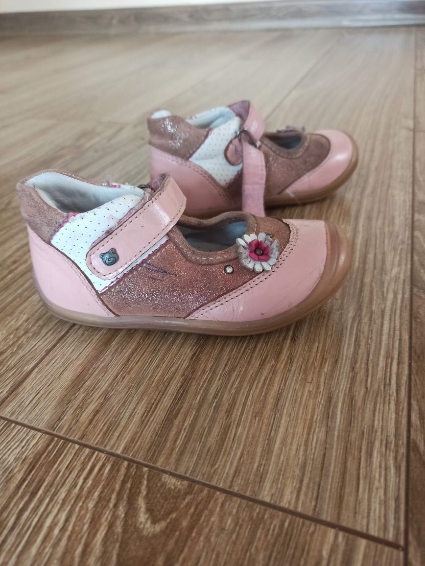 Buty rozmiar 23 dziewczynka