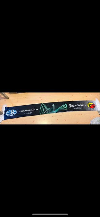 Szalik Jagielloni Jagiellonia - Mlada Boleslaw