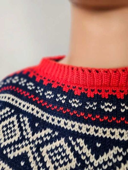 Sweter męski  wełna norweski wzór granatowy z czerwienią XL Handmade