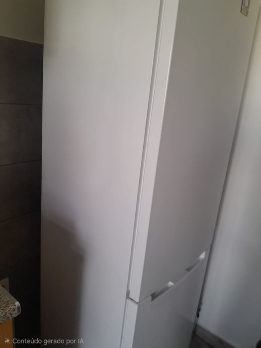 Frigorífico em bom estado