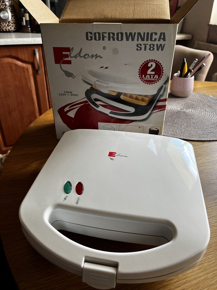 Nowa gofrownica Eldom 750W