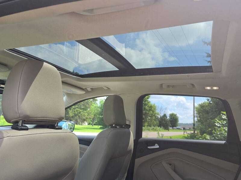 2019 Ford Escape Titanium