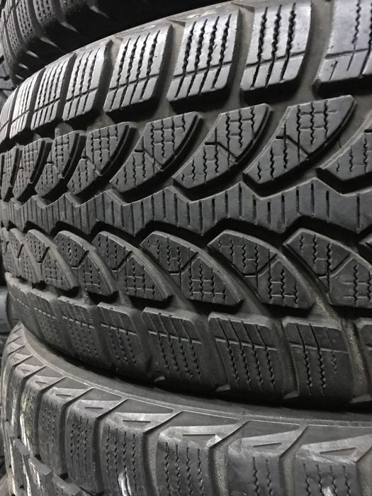 Шины б/у зима 205/55R16 Bridgestone Blizzak LM-32 (Склад)