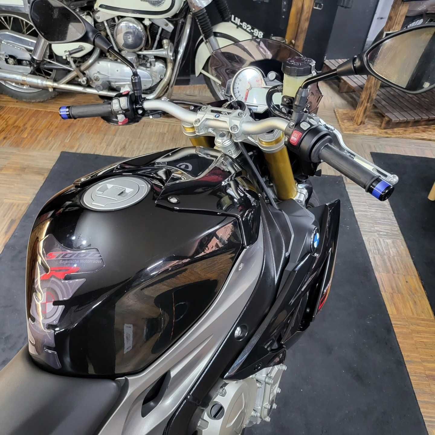 BMW S1000R 160cv