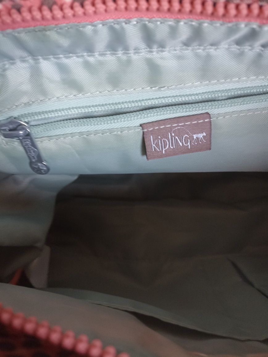 Сумка Kipling, відмінний стан.