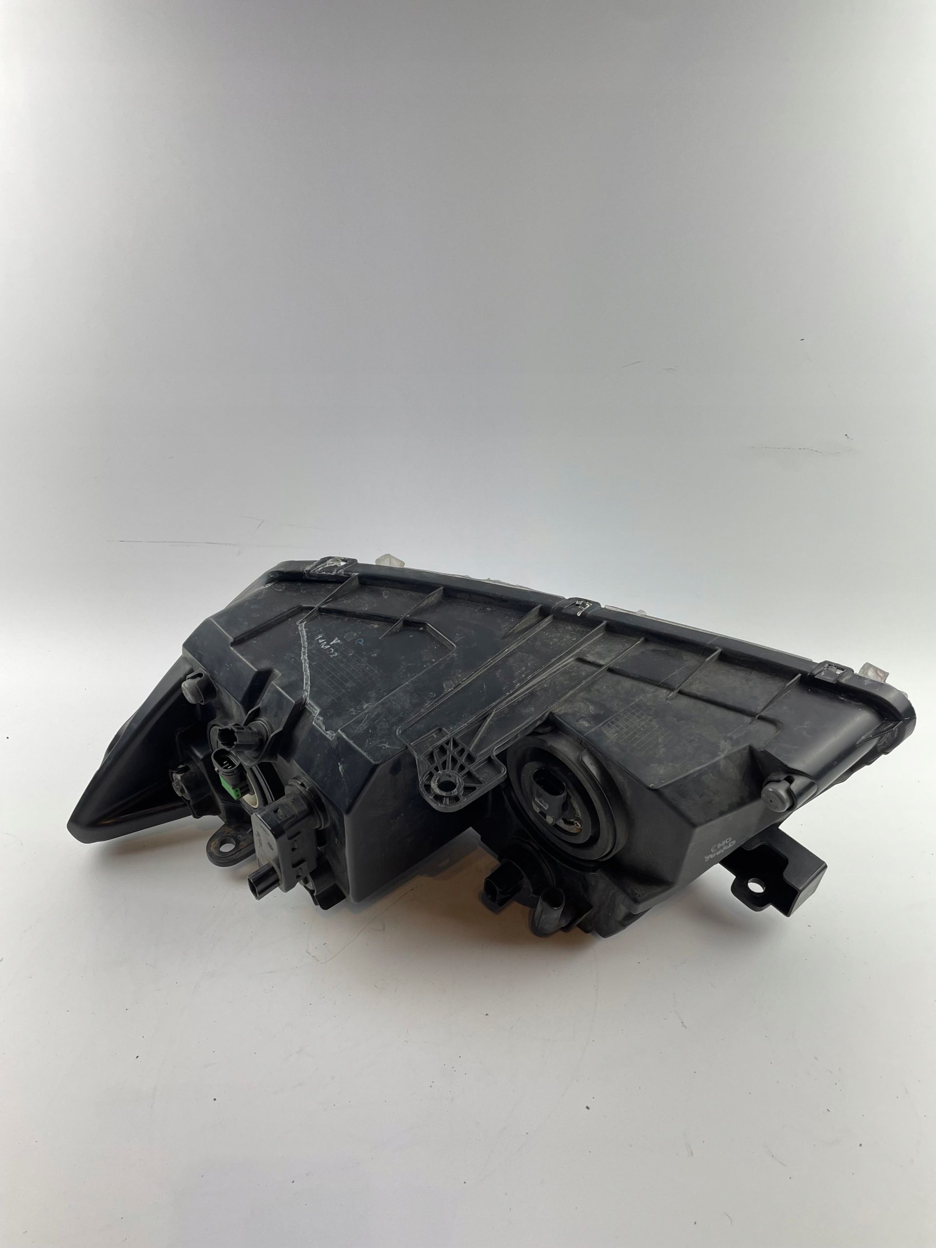 Lampa przednia prawa Dodge JOURNEY FIAT FREEMONT
