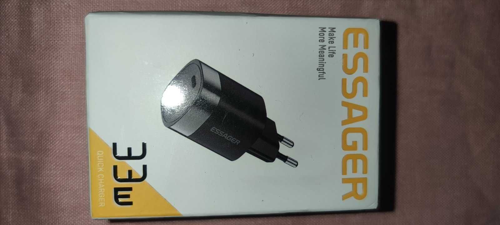 Зарядний пристрій Essager 33W GaN III PD USB-C+USB-A з дисплеєм