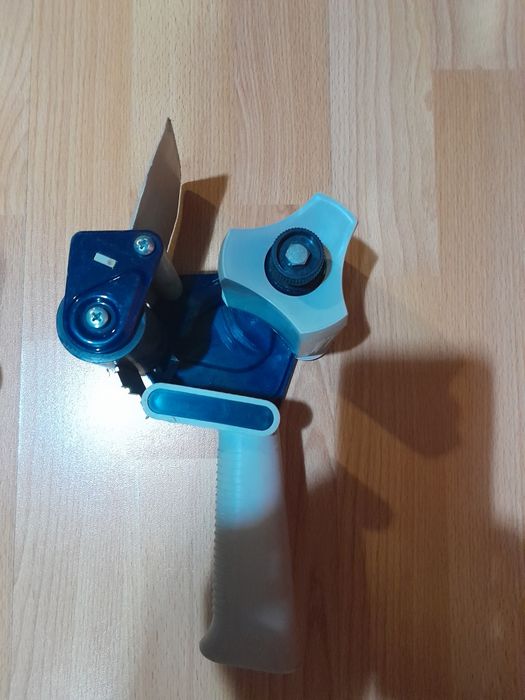 Dispensadores de fita cola