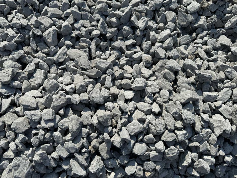 Tłuczeń 0-31,5 mm – Kruszywo z Dostawą – Kliniec na Podjazdy i Drogi