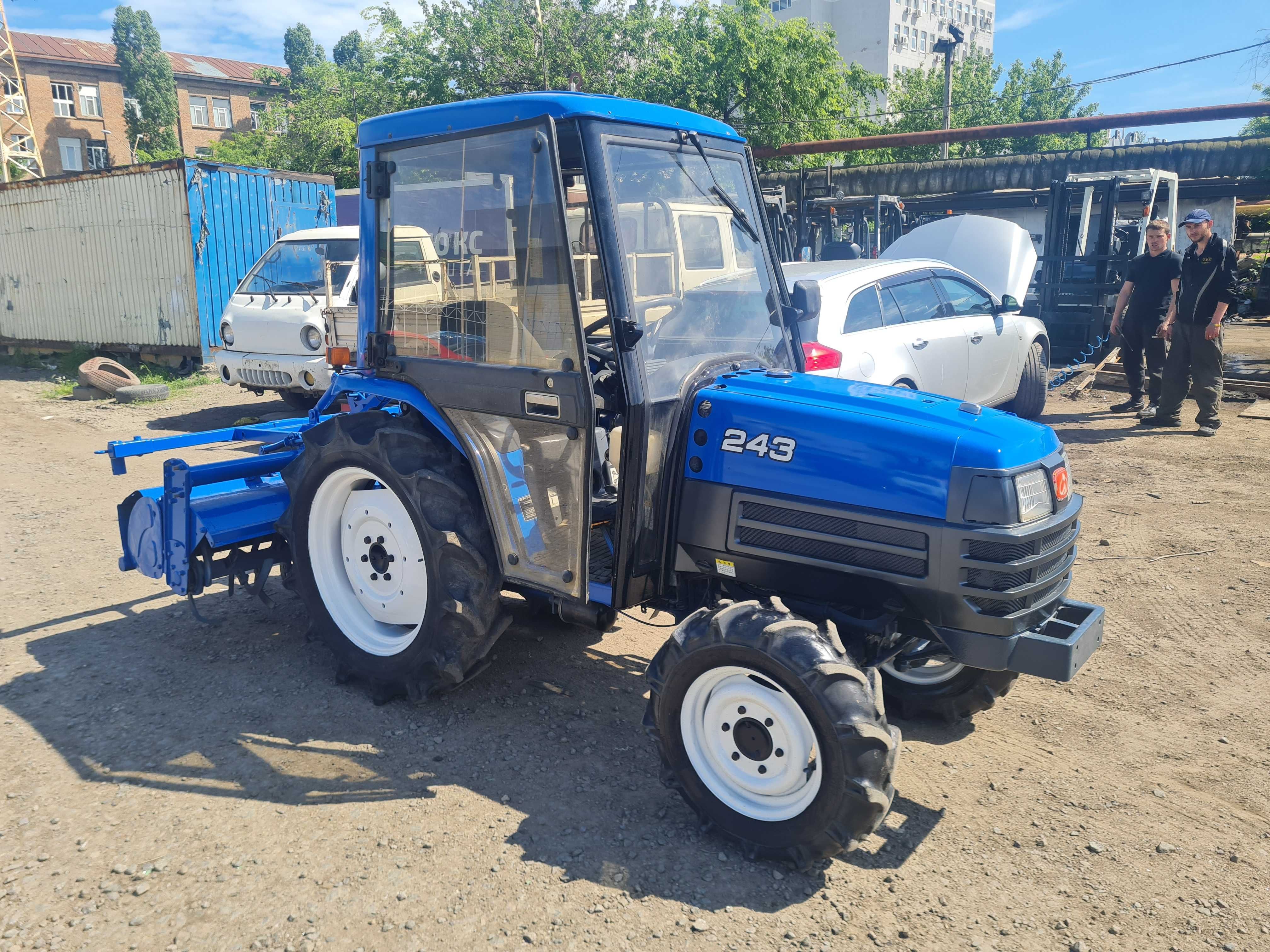 Міні-трактор з кабіною ISEKI TF243F
