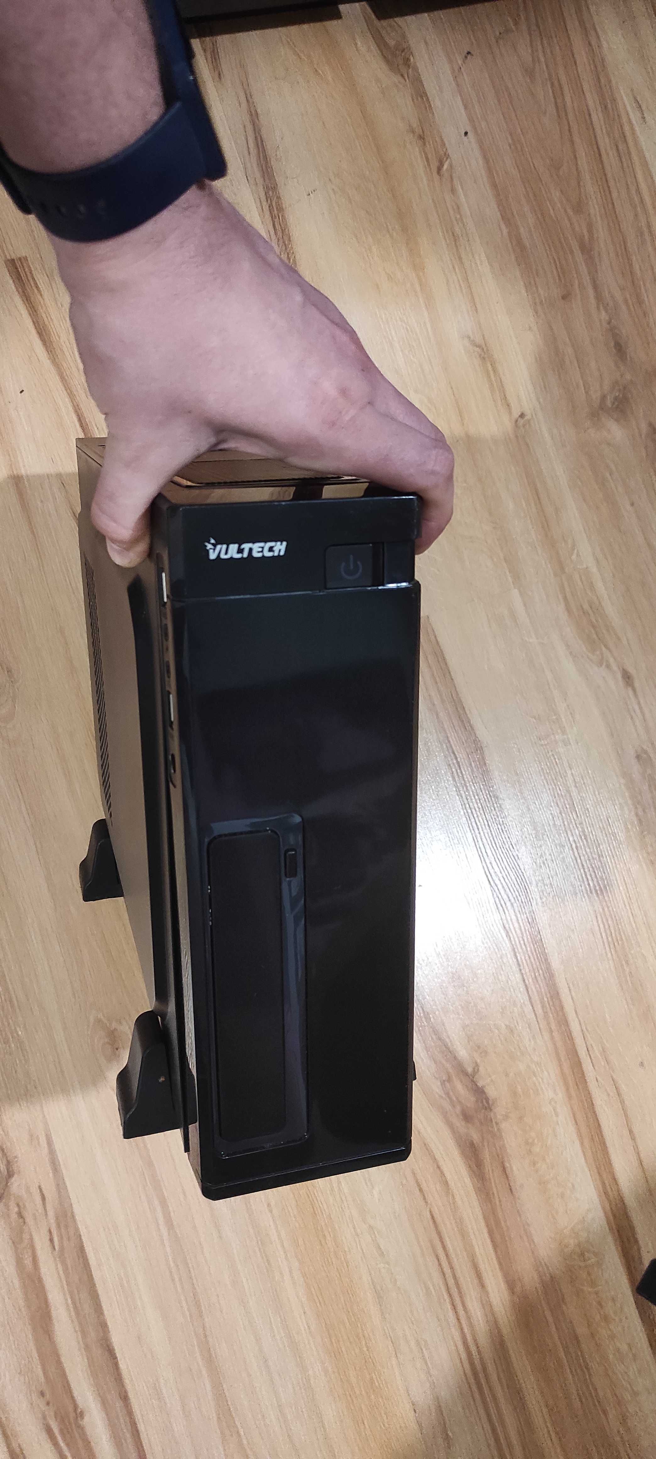 Komputer stacjonarny do Internetu, biura i3 7100, B250M Pro4