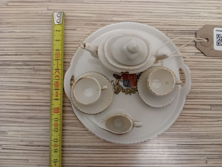 Miniaturowy serwis z porcelany
