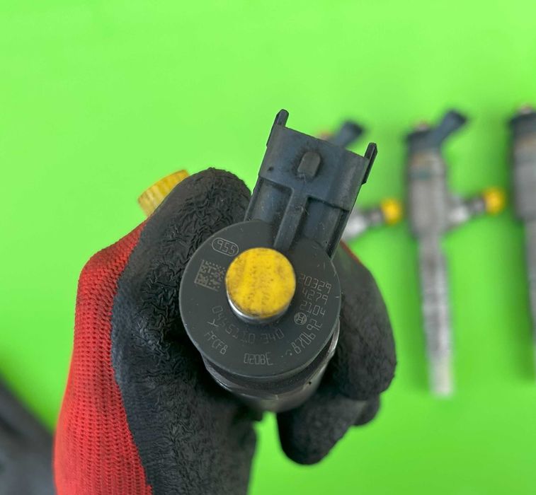 Форсунка Peugeot Partner. Expert. 207. 208. 301. 308. 2008 1.6HDi