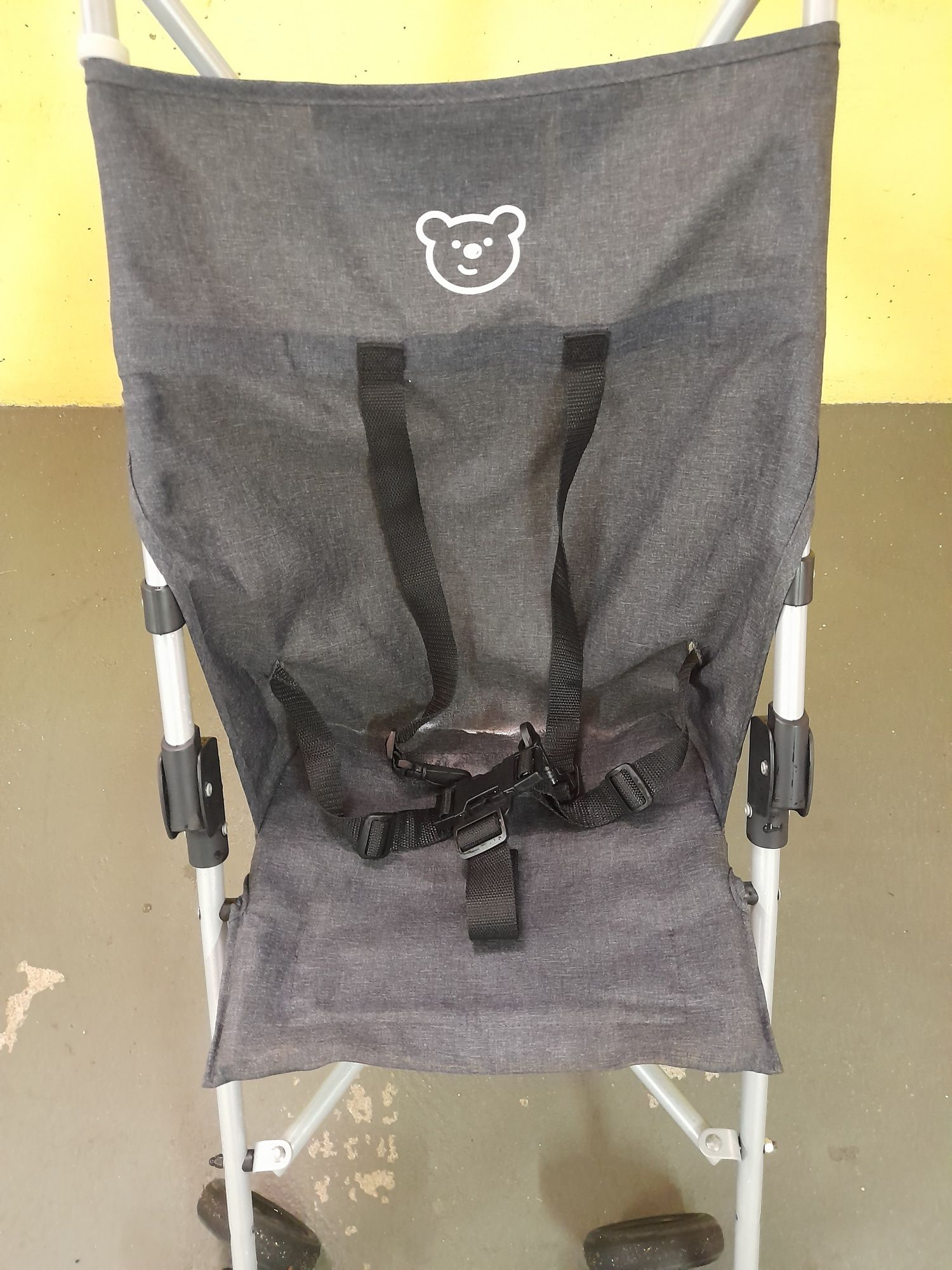 Carrinho bebé passeio
