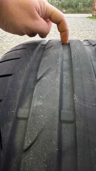 Pneus Bridgestone RFT 255/40/R18