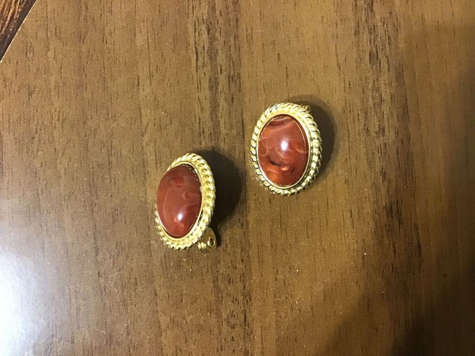 Винтажные клипсы Monet