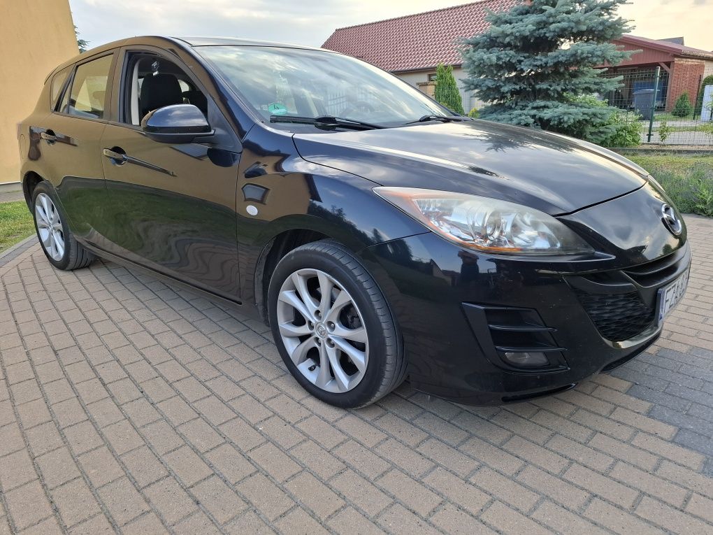Mazda 3 2.0 benzyna rok 2010