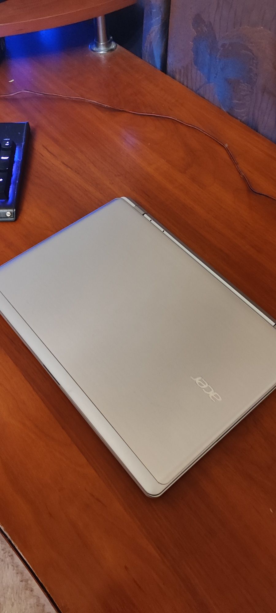 Ноутбук Acer с сенсорным экраном!