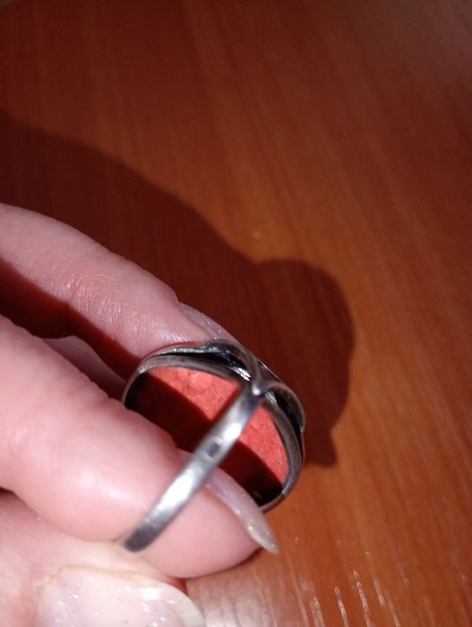 Продам срібний вінтажний перстень,часів союзу,масівний,камінь корал