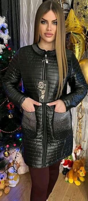 Жіноча куртка осінь/весна італійського виробництва. Розмір 50-52.