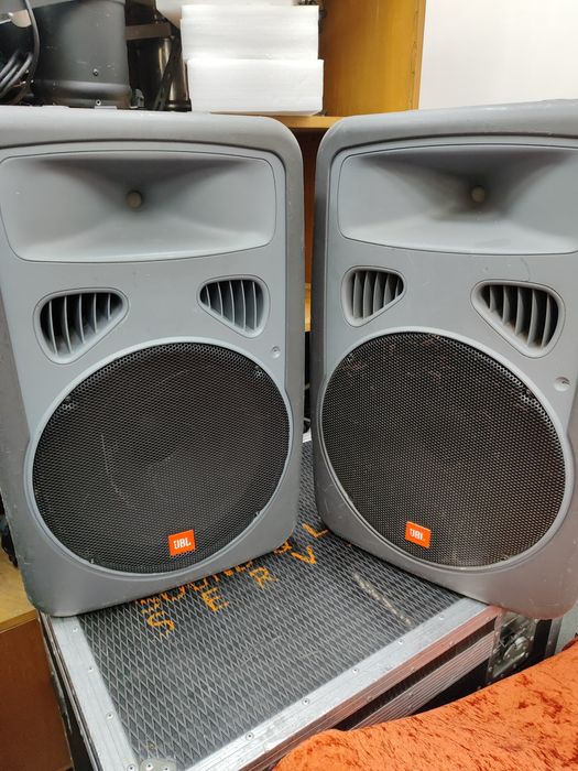 3x JBL EON15P-1 – aktywne kolumny estradowe 15" – sprawne, używane