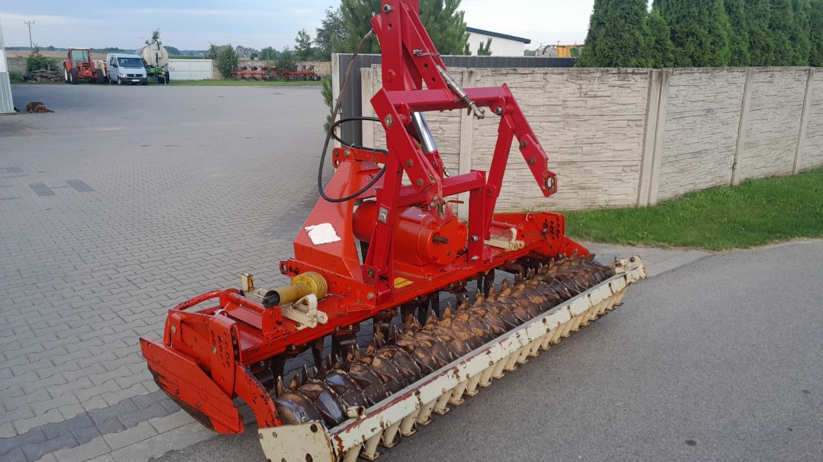 Brona wirowa agregat aktywny Maschio Berlecolt Kuhn 3m / 2,5m