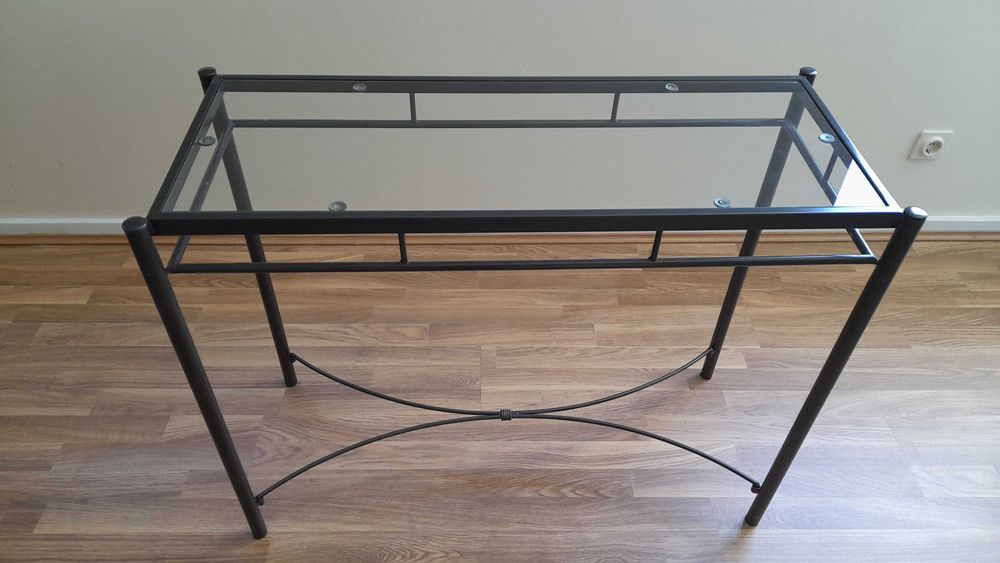 Mesa em Ferro com Tampo em Vidro Transparente