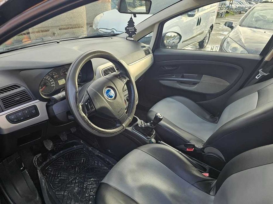 Fiat Grande Punto 2006/1.3diesel/75km/opłaty aktualne