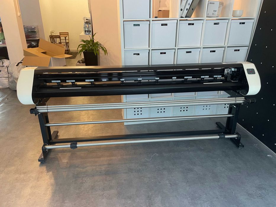 Ploter tnąco-drukujący InvenJet 1850G-2H, InvenTex CAD/CAM, Tablica