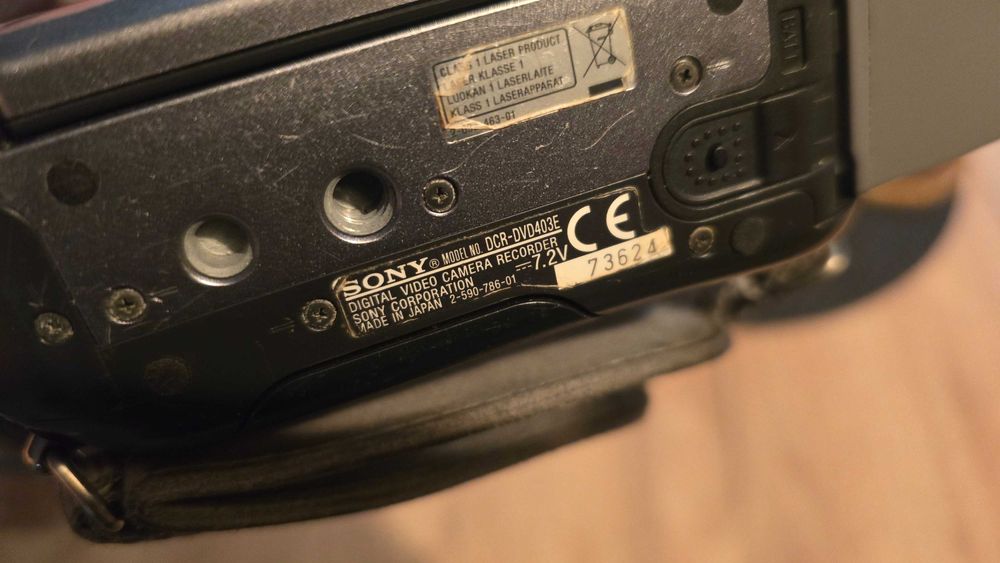RETRO Kamera Sony Handycam DCR-DVD403E | Carl Zeiss Dźwięk 5.1 Pilot E