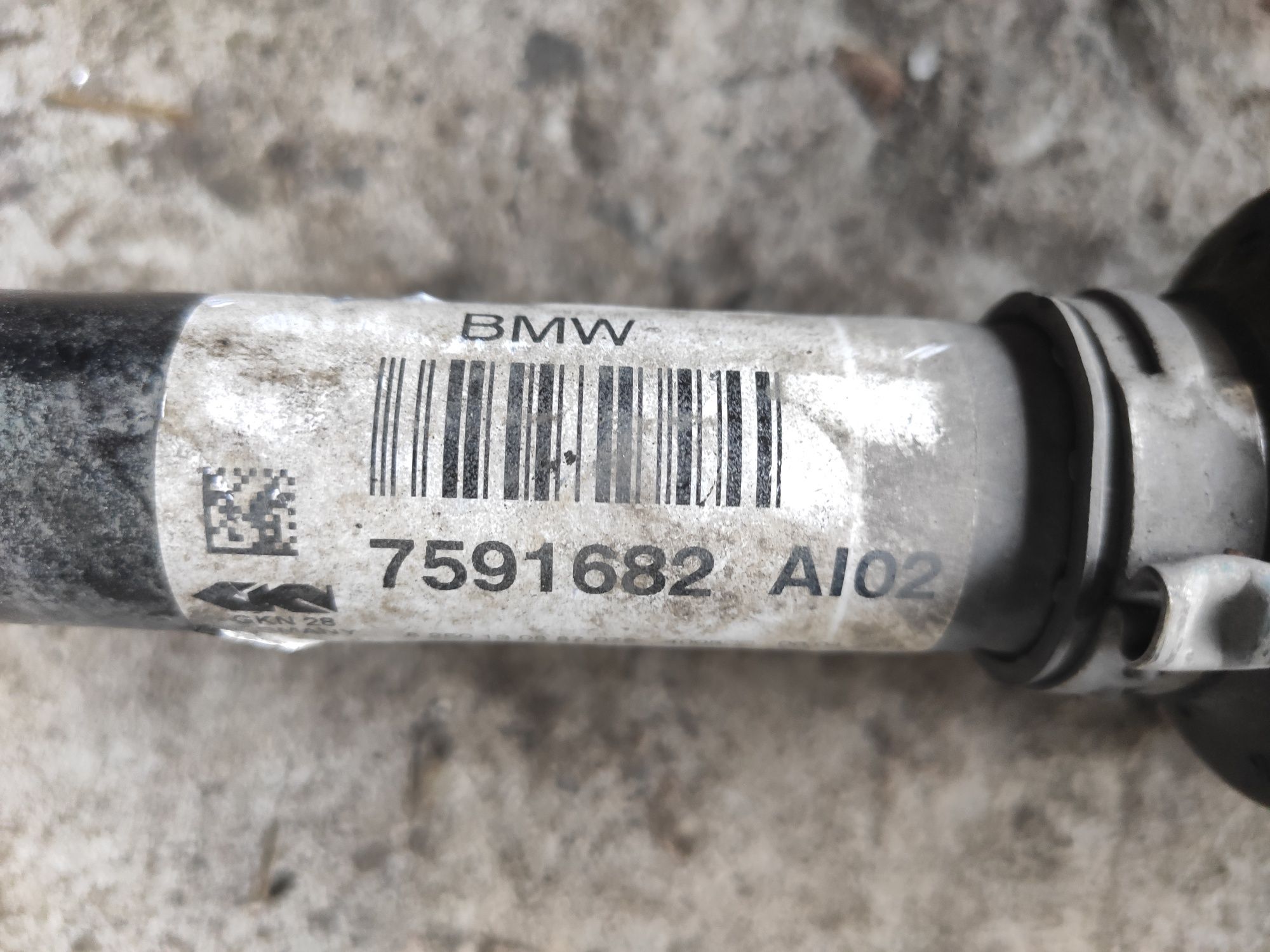 Полуось с BMW Х1 Е84