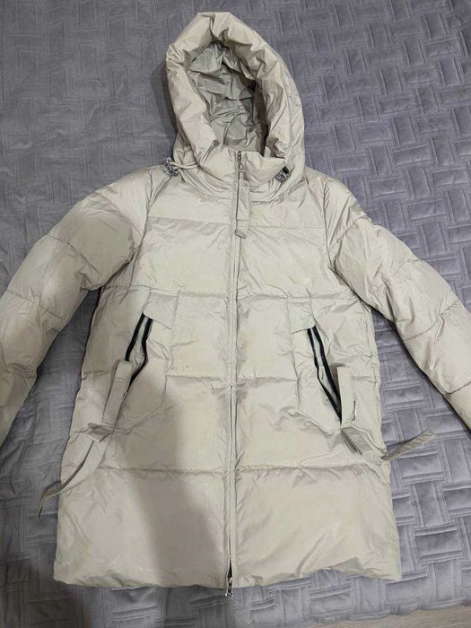 Стильна зимова куртка