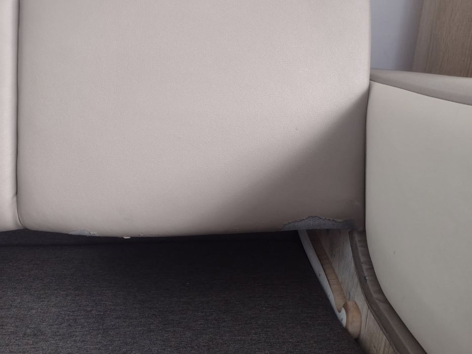 Kanapa, sofa z funkcją spania.