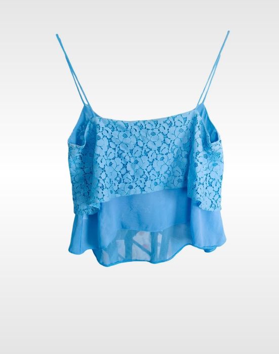 Damski crop top z koronką