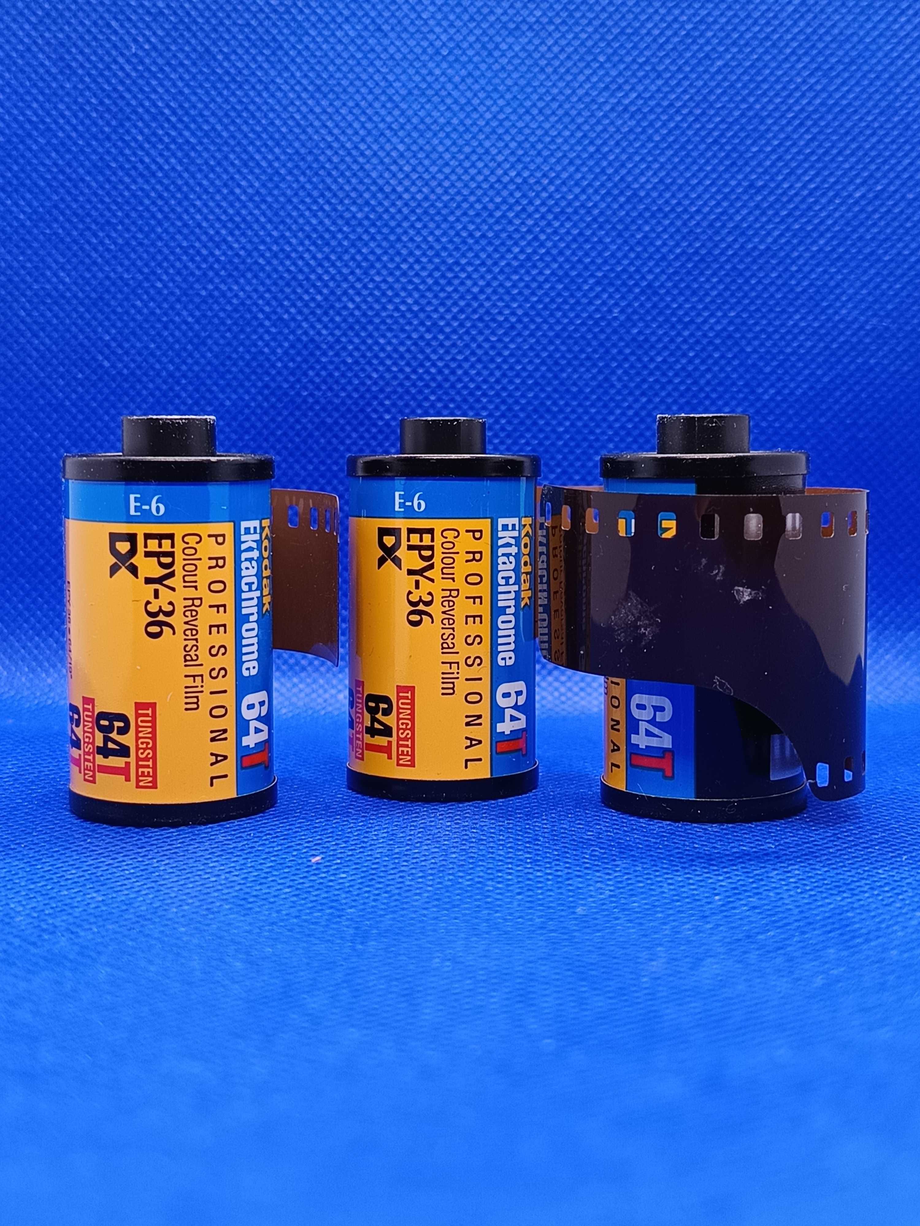 Rolo fotográfico Kodak Ektachrome 64T (filme 35mm)